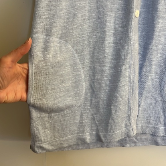 J. Jill Short Sleeve Linen Blend Cardigan Top Size S Blue 3 Button Front Pockets - Picture 3 of 8